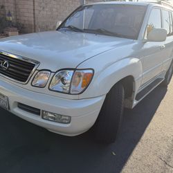 2001 Lexus LX 470
