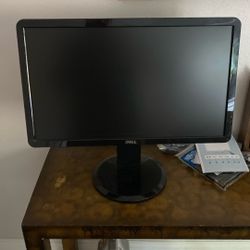 Dell Computer Monitor 