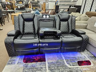 Free local delivery new in box black electric recliner sofa 1pc special