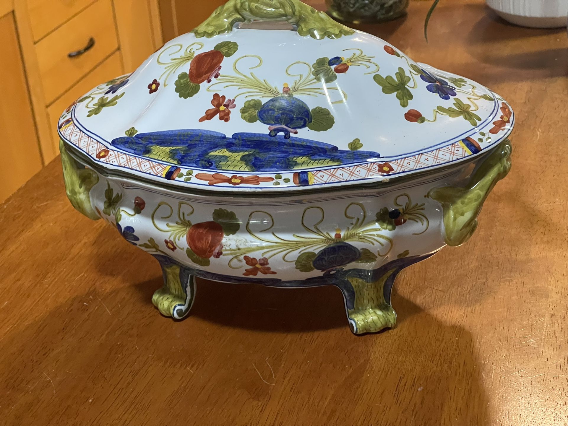 Vintage Faenza Garofano Blue Carnation Italy Soup Serving Tureen with Lid Footed