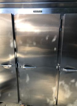 Commercial Refrigerator