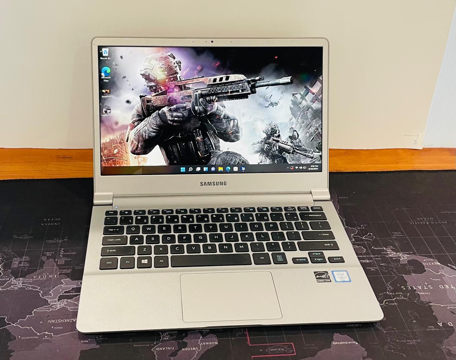 Samsung Laptop i5-6200u 2.3Ghz 8GB 128GB Windows 11 Fully Functional Light Weight!!!l