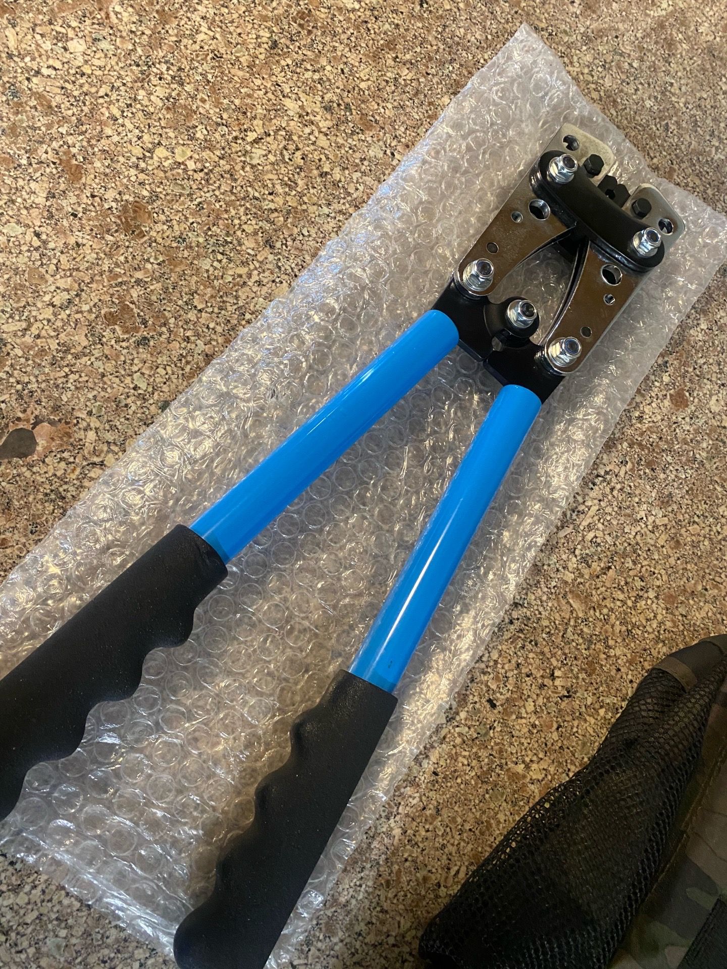 HKS Battery Cable Lug Crimping Tool 10-1 AWG - Heavy Duty Wire Crimper for Ring Terminals Cable Lugs HX-50B 15$ pick up in Ontario