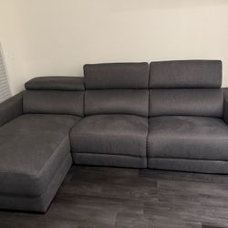 Macys Recliner Sofa | Neat And No Marks/stains | No Pets | Barely Used 