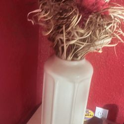 Ceramic large beige vase 18 in with flowers