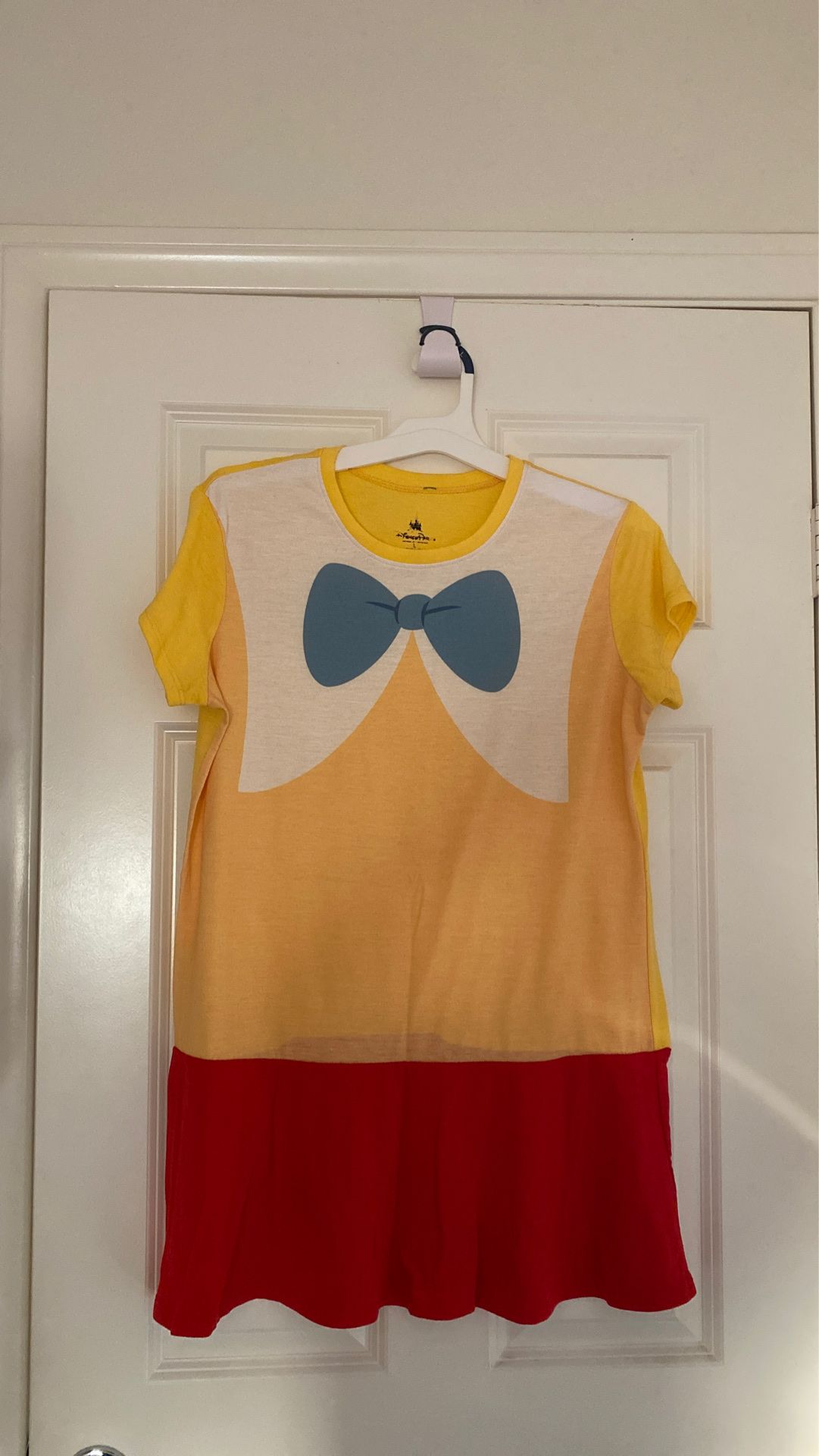 DISNEYLAND COMPANY D (former employee)