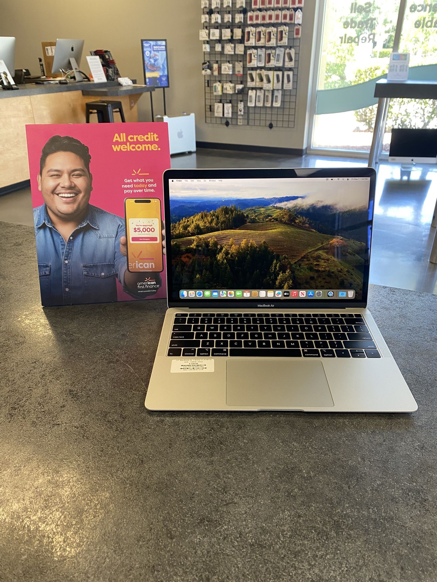13” MacBook Air 1.6GHz i5 - Great Low Price!