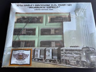 Harley Davidson Milwaukee express train set NEW