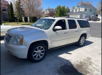 2011 GMC Yukon Denali XL