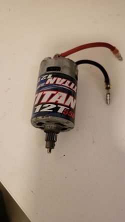 Traxxas titan 12t 550 motor