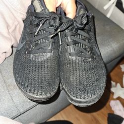 Boys 4.5 Fair Nikes