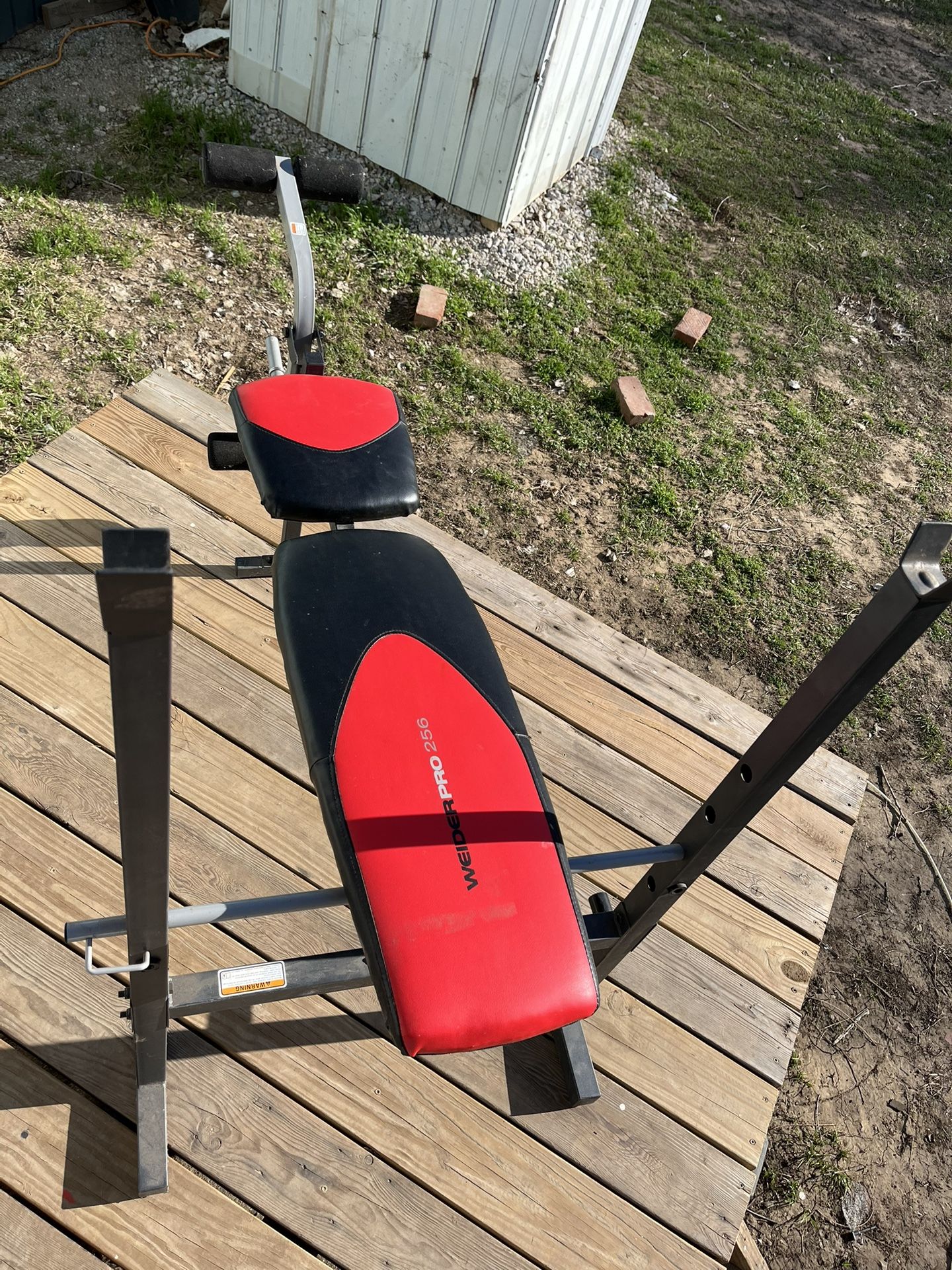 Weight Bench 
