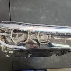 BMW 7 Series G11 G12 740i 750i Passenger Headlight 2016 2017 2018 2019 Part $750