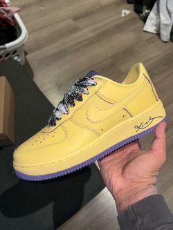 Kobe Airforce 1 mamba mentality size 8.5
