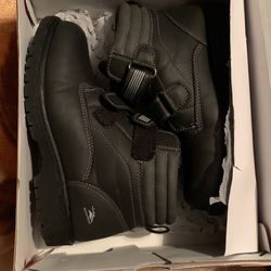 Boys waterproof Boots Size 4M