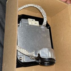 New In Box Lexus Is250 Ballast 