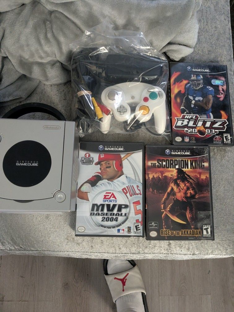 Nintendo Game Cube Lot