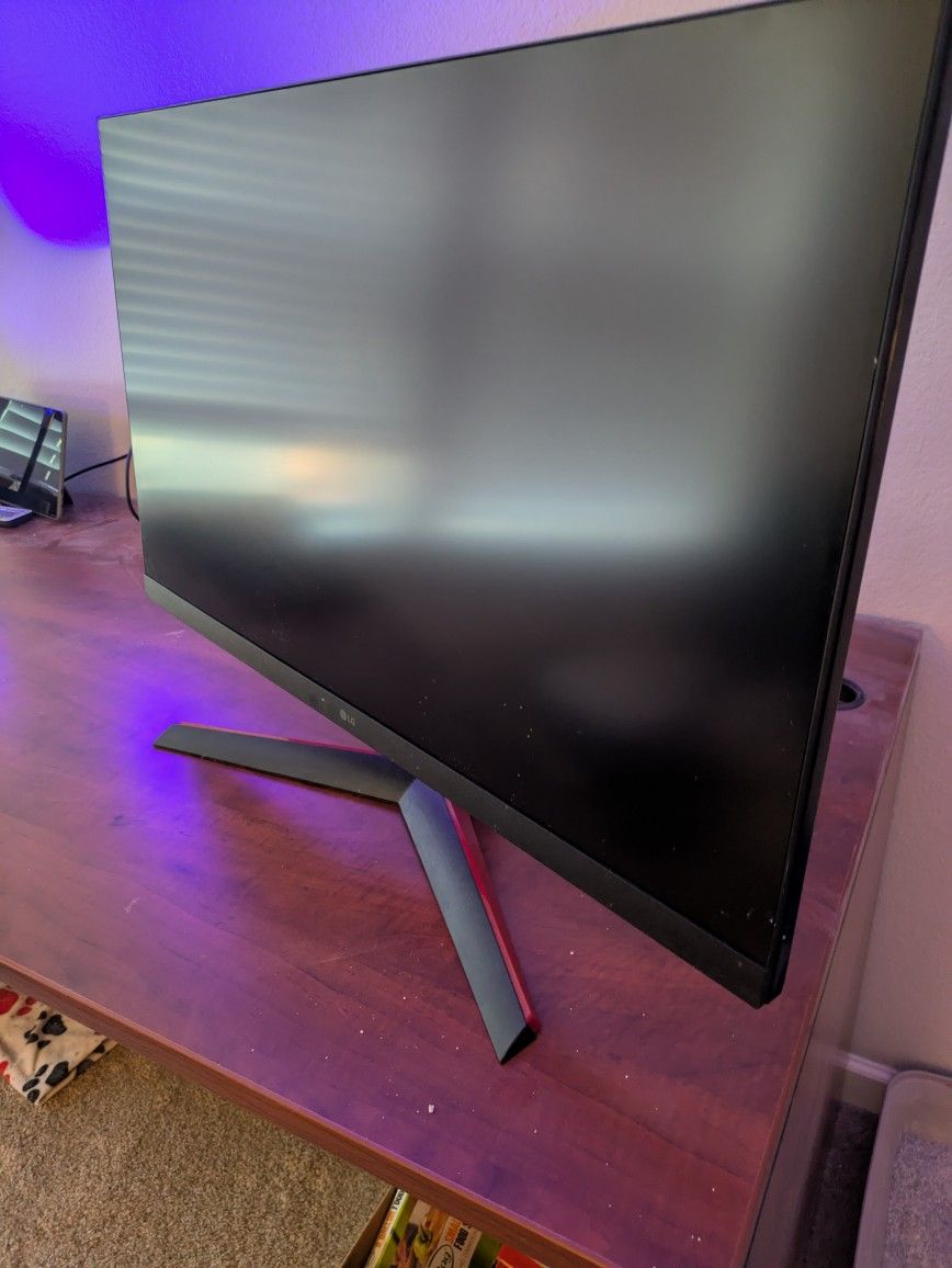 27" LG UltraGear 2K Gaming Monitor (Open to Trades)