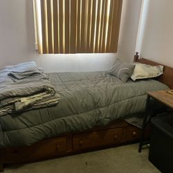 Twin Bed 