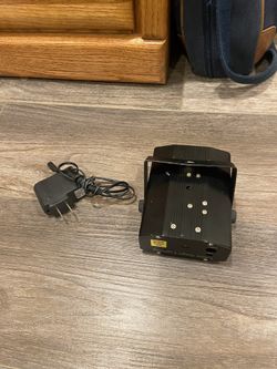 ***READ DESCRIPTION***Small little DJ laser