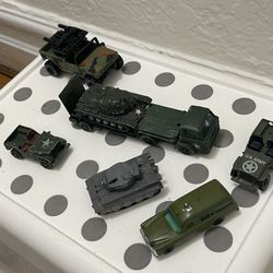 lot of 7 military Cars, Tanks,Corgi, Matchbox Lesney , Playart