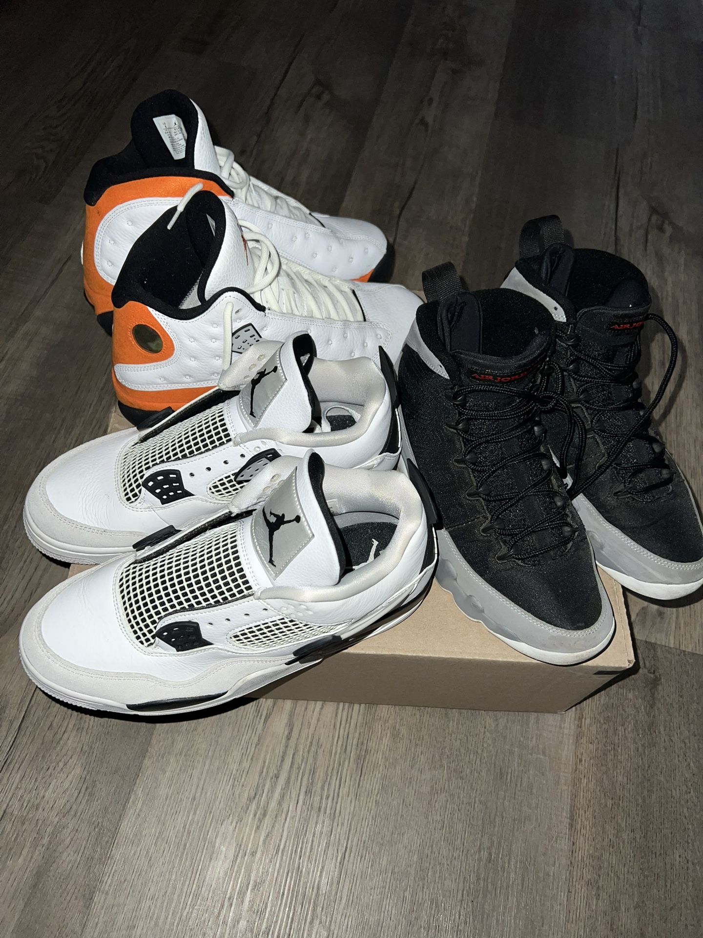 3 PACK !! RETRO JORDAN !!SIZE 8’s