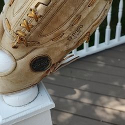 Baseball Glove RH
