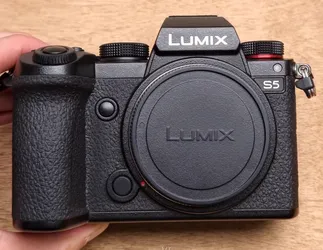 Lumix S5 Full-Frame Camera Body (Box + 4x Batteries + SmallRig Cage)