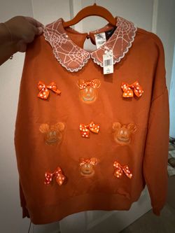 Disney Halloween Mickey Minnie Sweatshirt Size Large
