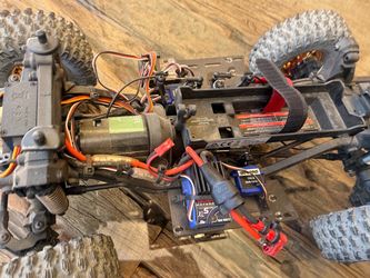 Rc crawler  no remote / batt