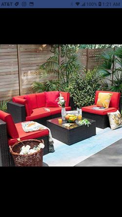 5 piece outdoor patio set (online deal $387 + Free Shipping)