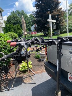 Hitch mount bike carrier