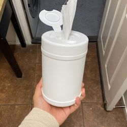 60 Wiper container in 1 box with no water and no alchol