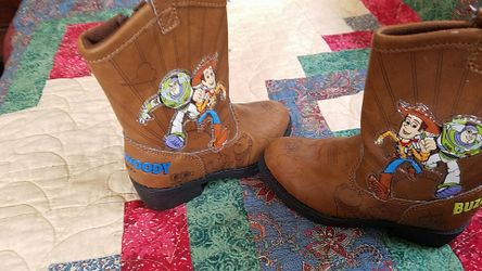 Boys size 7