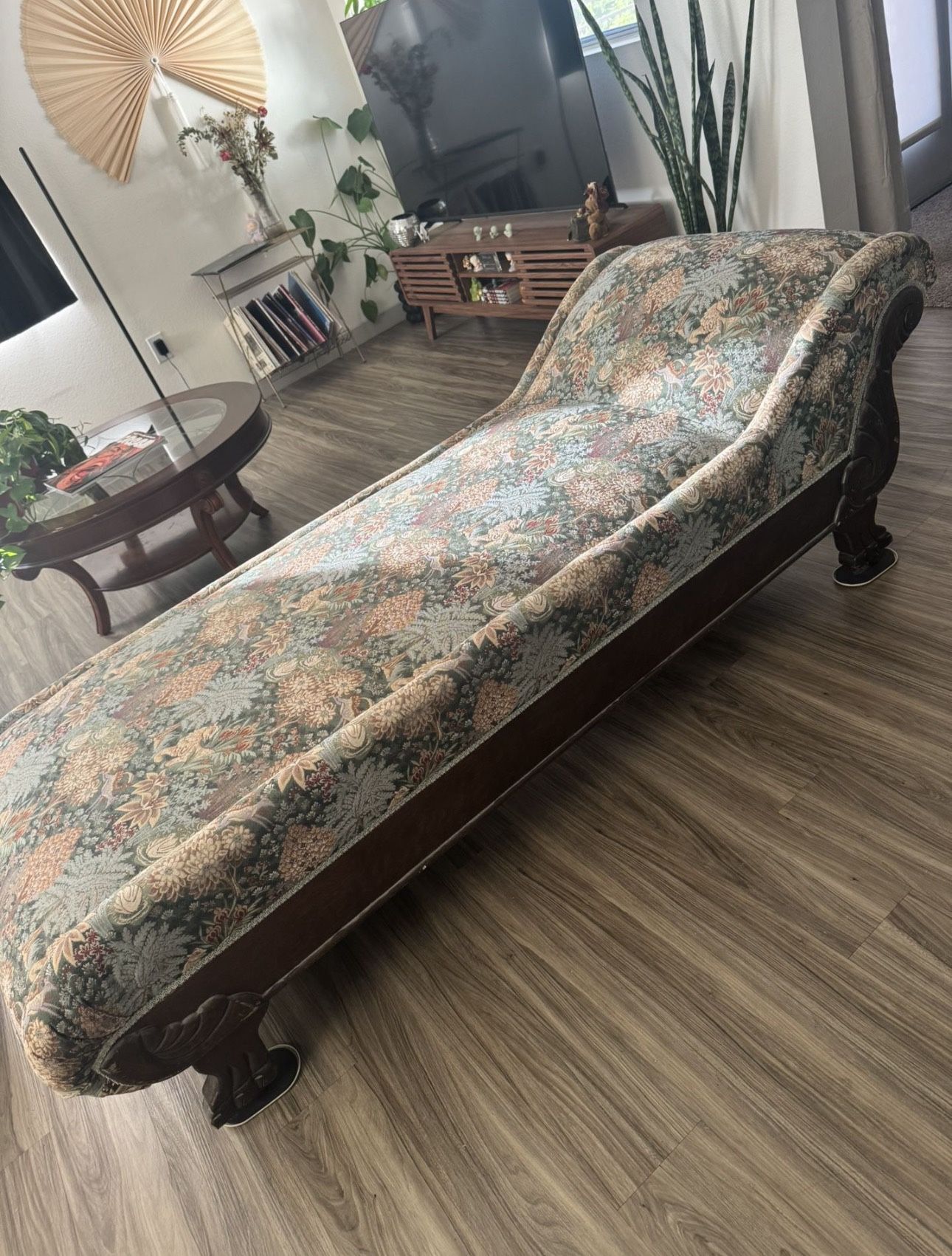 Vintage Lounge Chair