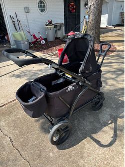 Baby trend expedition two and one wagon