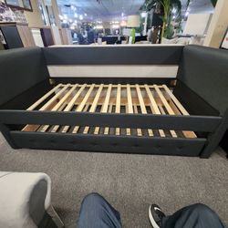 Brand New Charcoal Linen Twin Daybed With Twin Trundle 