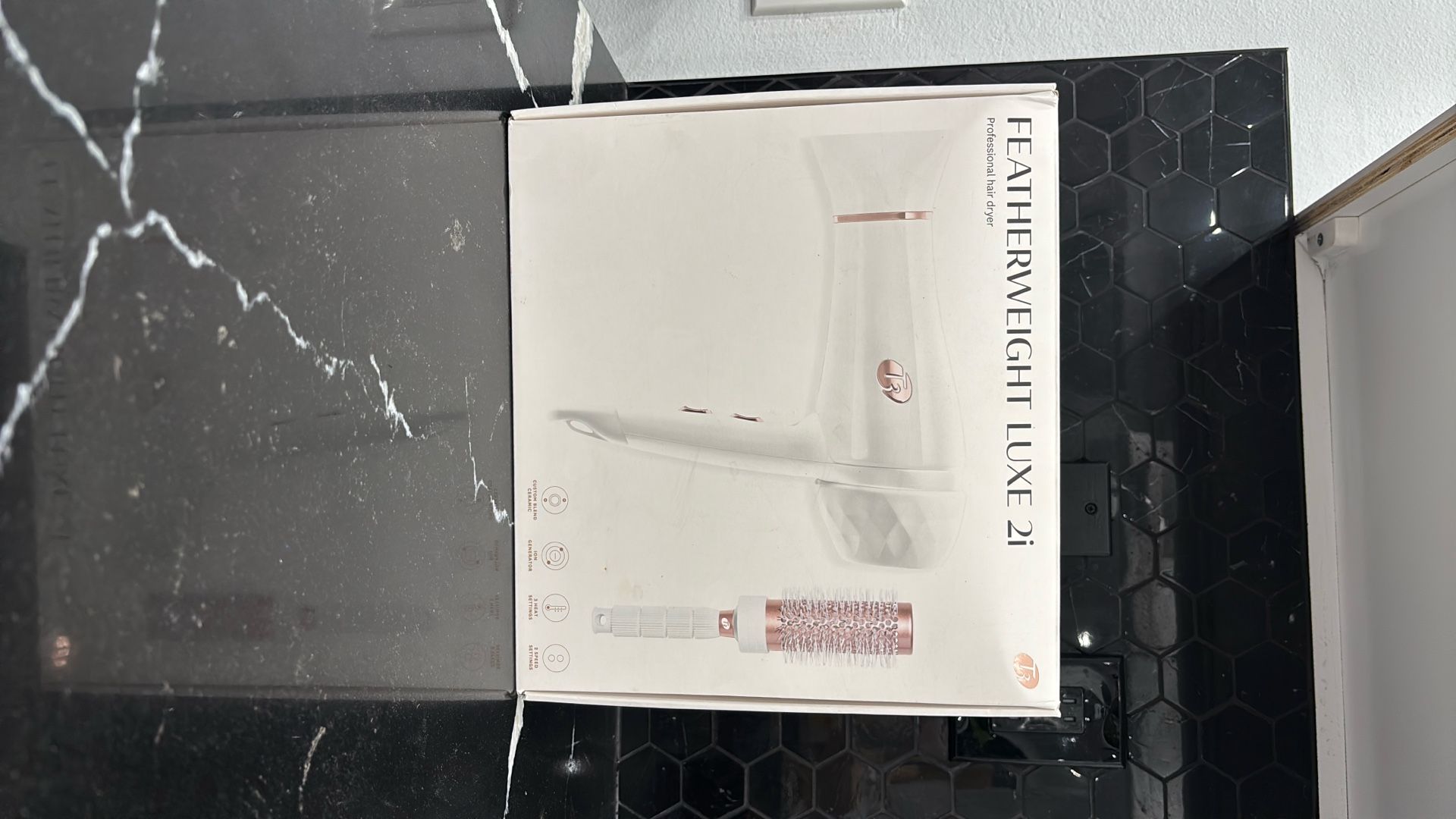 Featherweight Luxe 2i Professional Hair Dryer