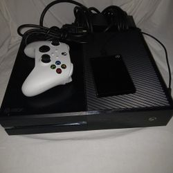 Xbox One Wireless Controller And 1 Terrabite External Hard Drive
