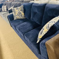 Tufted nice Couch And Loveseat!