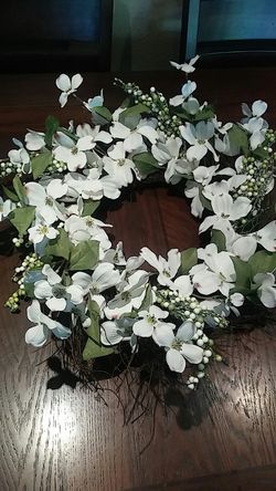 Blooming wreath