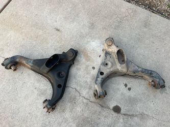 2012 Ford f150 2WD Lower Control Arm
