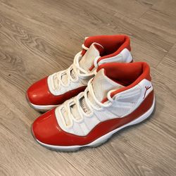 Jordan 11 Retro Cherry 