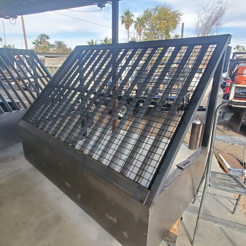 Rock Screen