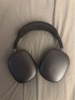 AirPods Max 1st Generation!
