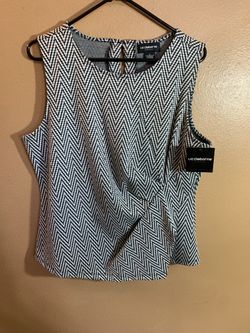 Liz Claiborne Black and White Sleeveless Chevron Faux Wrap Blouse NWT - L