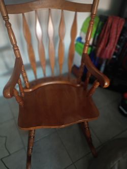 Wooden Rocking Chair