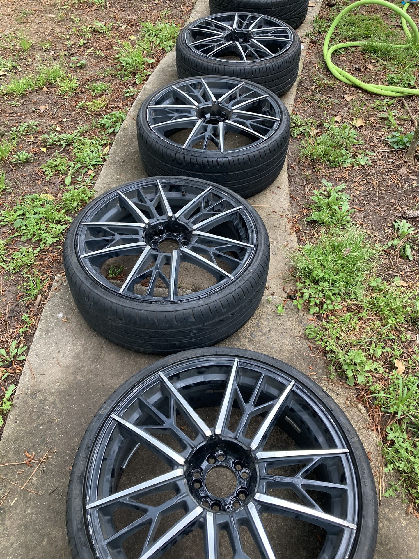 22” Black Crome Rims
