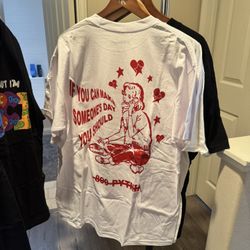 Men’s Pythia Tee Size Xl