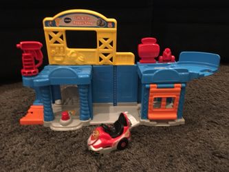 Vtech lift & Fix garage